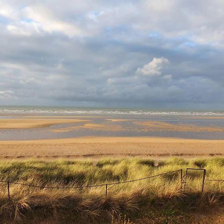 Beau Front De Mer Cosy Acces Direct Plage St Aubin Sur Mer Bernieres-sur-Mer Exterior photo